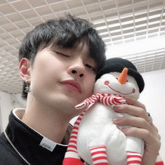 Shujun Lv