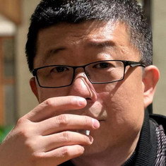 Yi Feng