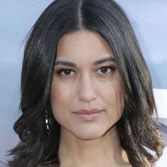 Julia Jones